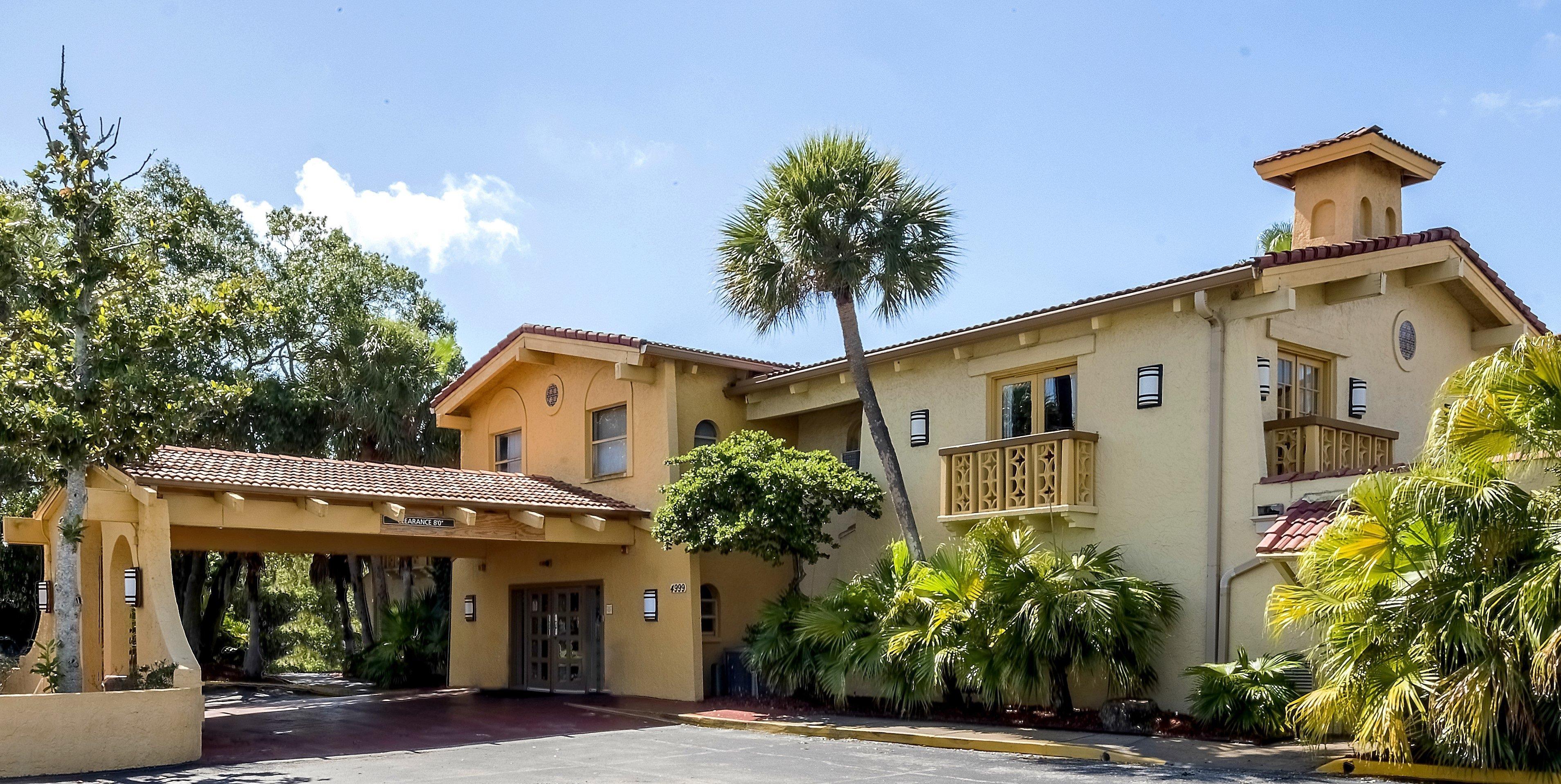 Red Roof Inn Tampa Bay - Sankt Petersburg Exterior foto